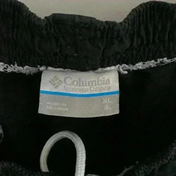 Men’s swim trunks - Picture 2 of 6